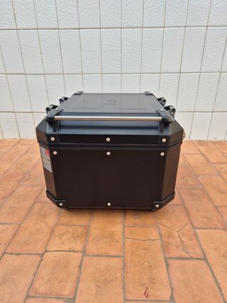 Topcase GIVI Trekker Outback