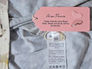 Camiseta de manga larga estampada.