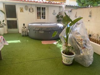 Spa hinchable azul y gris