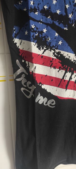 Camiseta negra