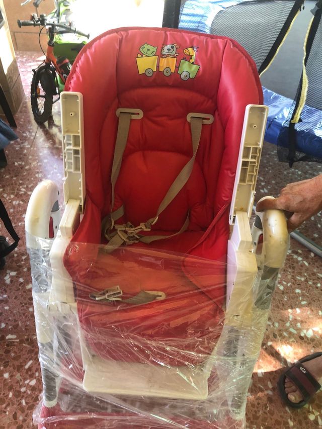 Trona bebé plegable roja