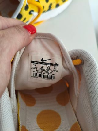 Zapatillas Nike Roshe Run -Puntos Amarillas