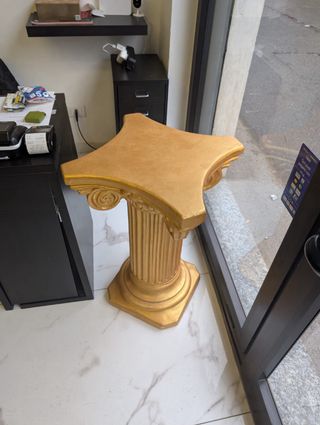 Divano barocco oro e nero