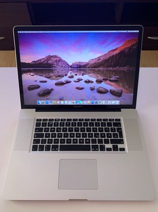 MacBook Pro Apple Plata