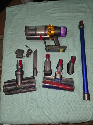 Aspirapolvere Dyson V15 senza fili