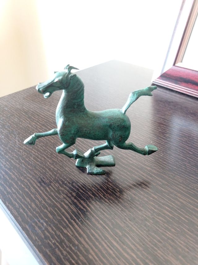 Cavallo volante Gansu: Statuetta