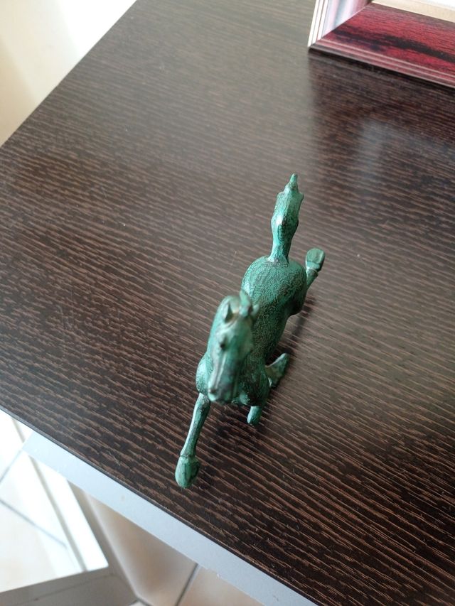 Cavallo volante Gansu: Statuetta