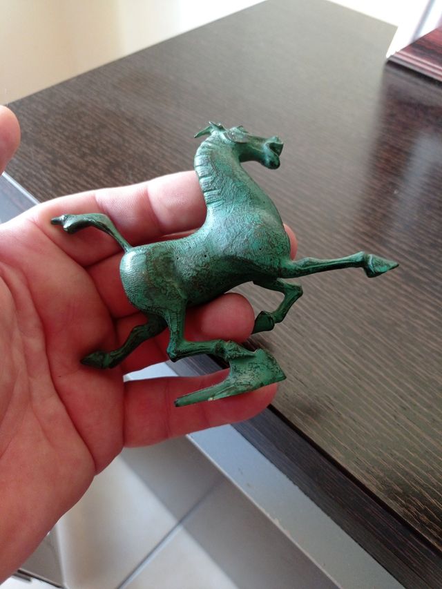 Cavallo volante Gansu: Statuetta