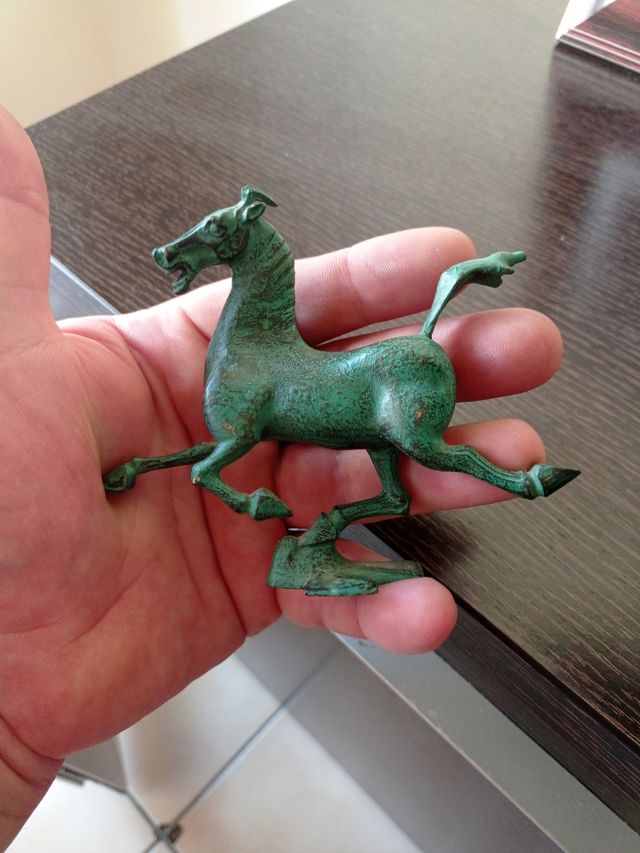 Cavallo volante Gansu: Statuetta