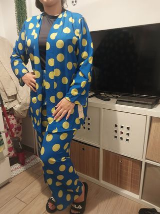 Conjunto lunares azul y amarillo