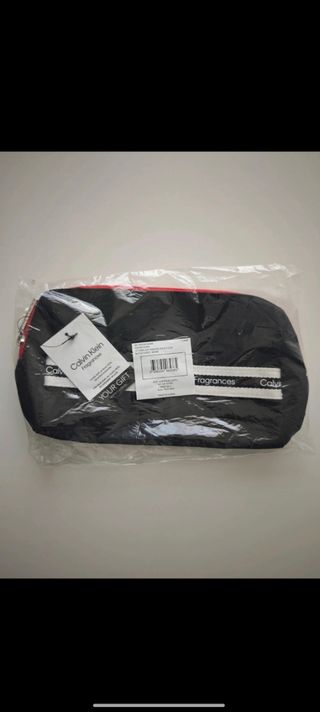 Neceser Calvin Klein - Negro/Rojo