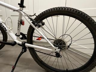 Bicicleta Btwin Rockrider 24" blanca