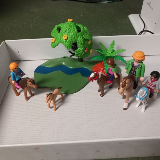 Playmobil - figuras y accesorios