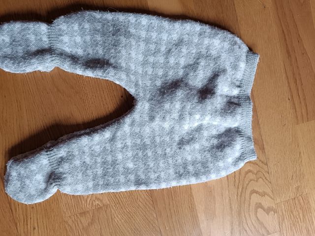 Suéter bebé Sardon talla 1 mes