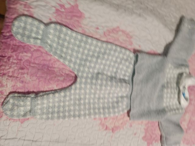 Suéter bebé Sardon talla 1 mes