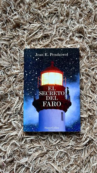 El secreto del faro (HARPERCOLLINS) (Spanish Ed...