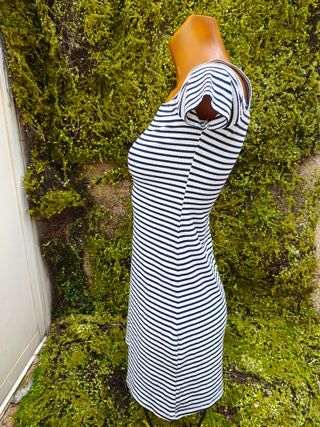 USADO-Vestido rayas Bershka XS-821