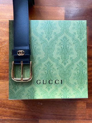 Cinturón negro Gucci