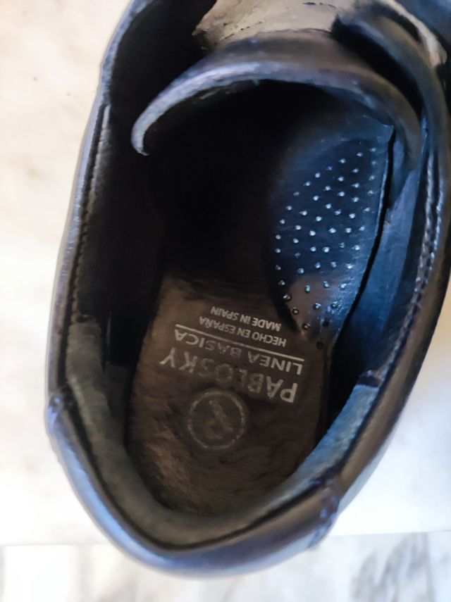 Zapatos niño velcro talla 30