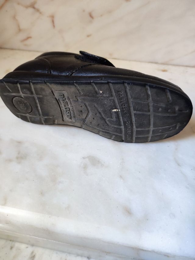Zapatos niño velcro talla 30