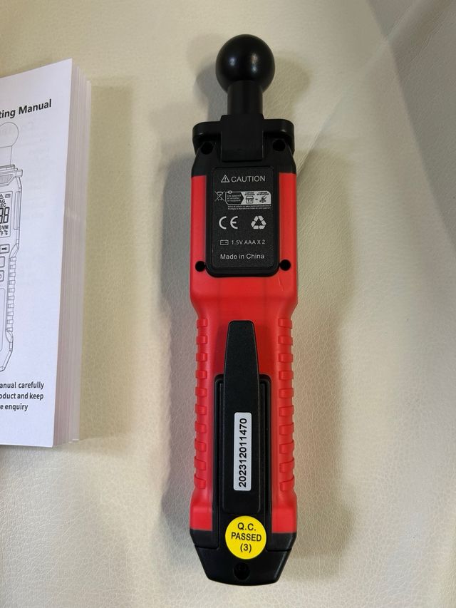 Misuratore Campo Elettromagnetico EMF ET01