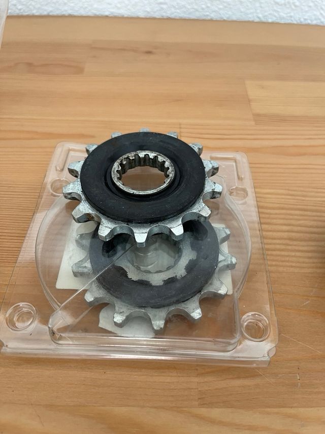 Accesorios KTM: recambios moto