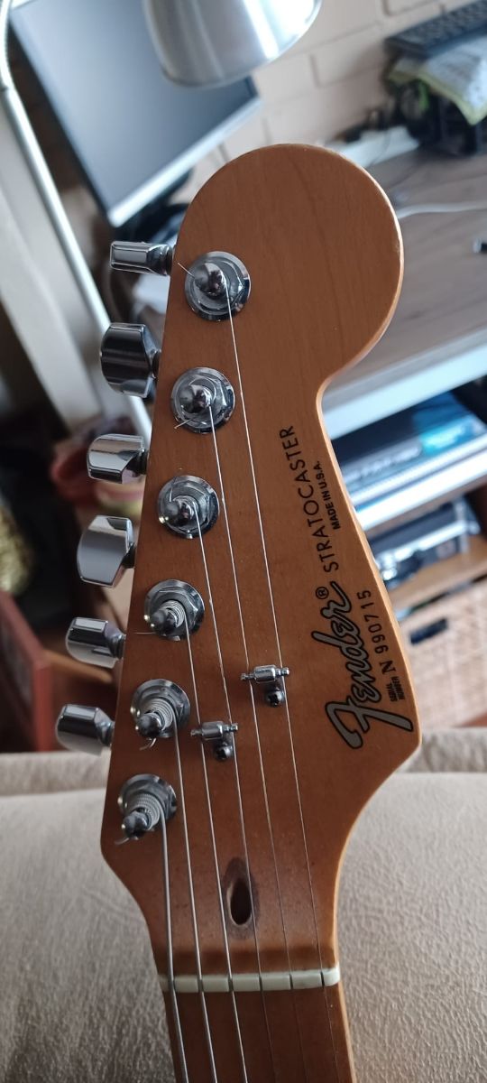 Pickguard Fender stratocaster