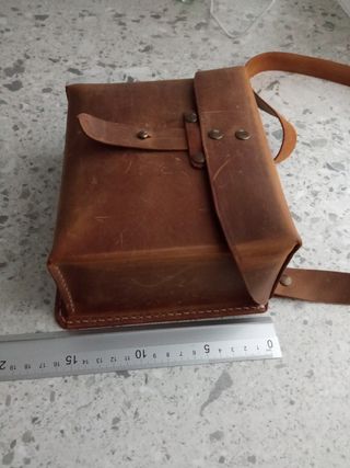 Bolso militar cuero marrón