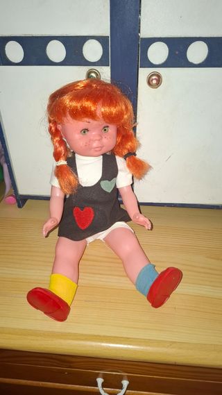 Preciosa muñeca PIPI años 70