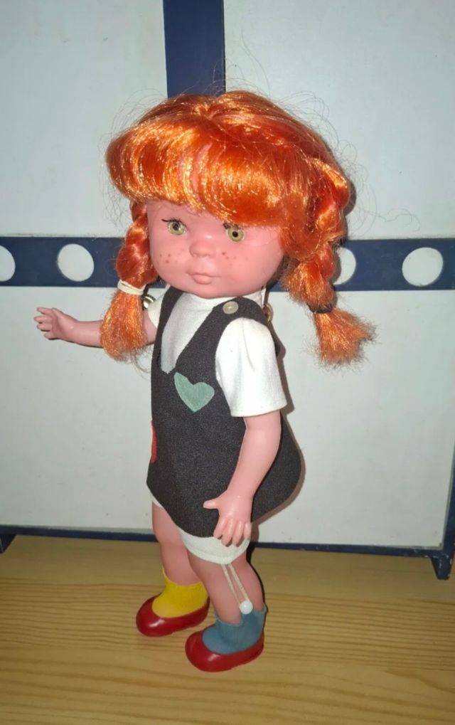 Preciosa muñeca PIPI años 70