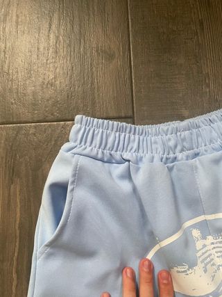 Pantalones Cortei