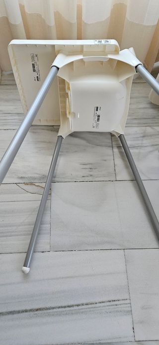 Trona Ikea + Adaptador Baño