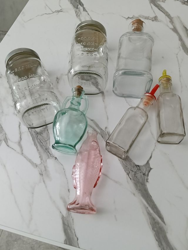 Botes, botellas y frascos