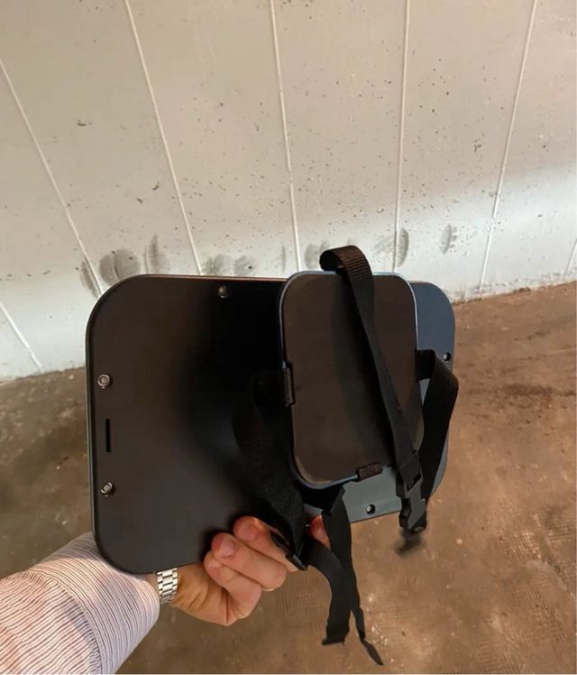 Specchietto retrovisore per seggiolino auto