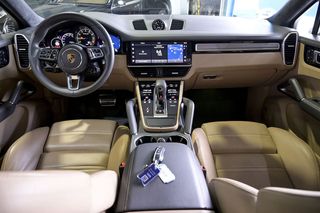 Porsche Cayenne   Turbo S EHybrid 