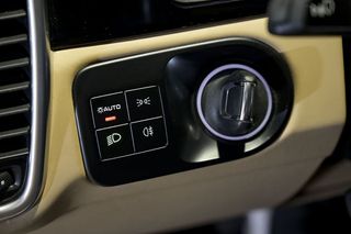 Porsche Cayenne   Turbo S EHybrid 