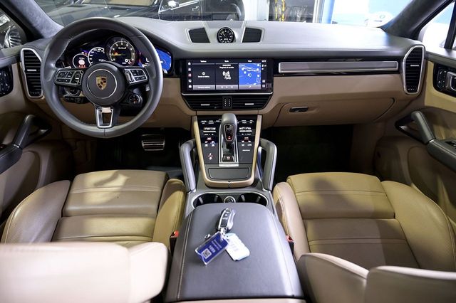 Porsche Cayenne   Turbo S EHybrid 