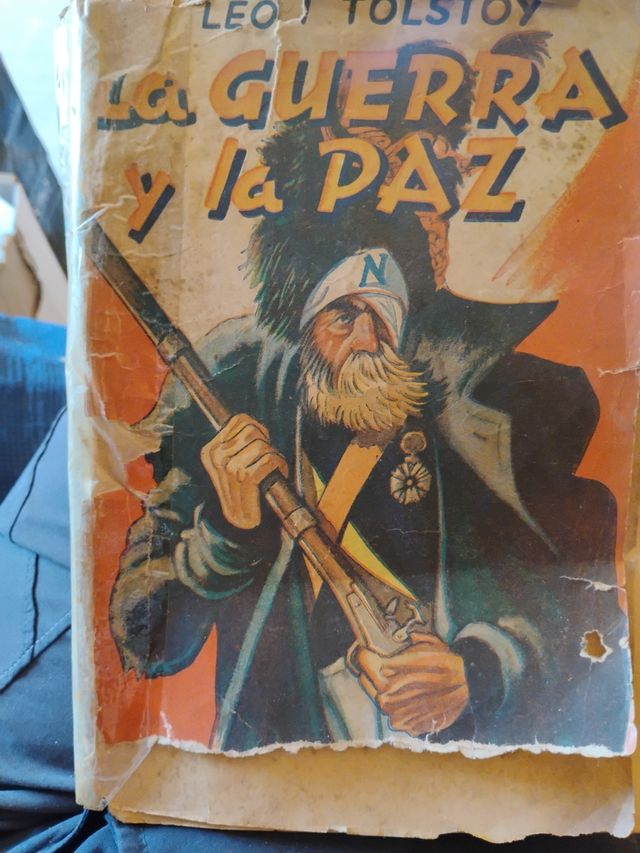 La GUERRA y la PAZ