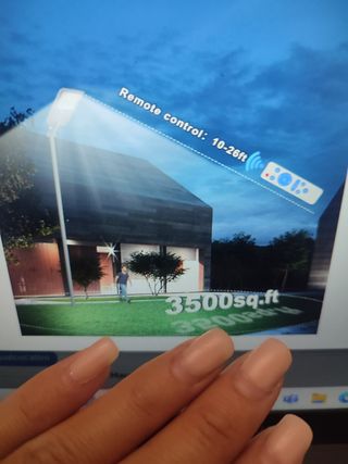 Lampione solare LED JAYNLIT grigio