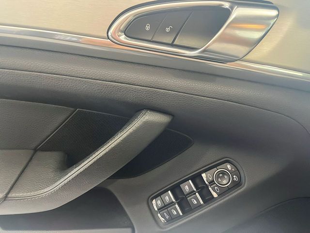 Porsche Panamera   3.0 Diesel 300cv 