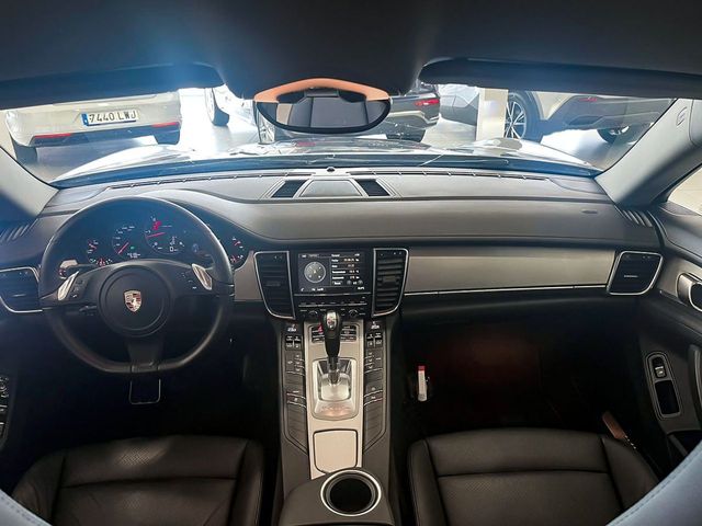 Porsche Panamera   3.0 Diesel 300cv 