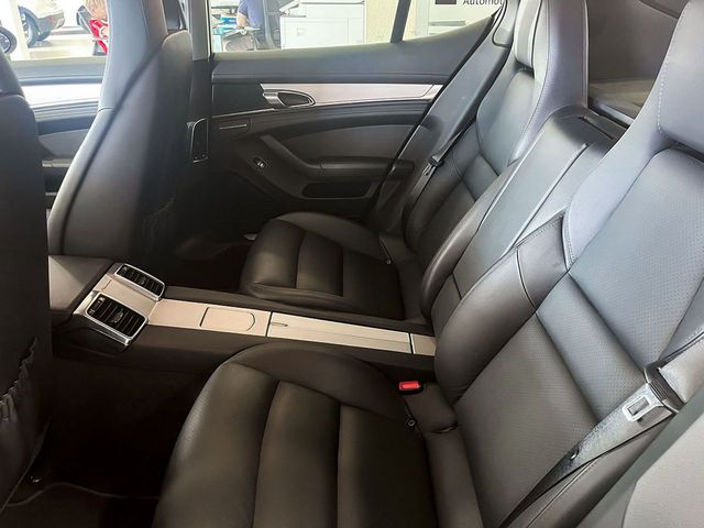 Porsche Panamera   3.0 Diesel 300cv 