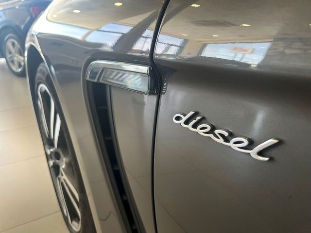 Porsche Panamera   3.0 Diesel 300cv 