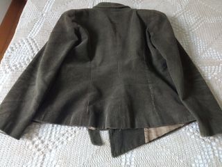 Chaqueta pana verde oliva