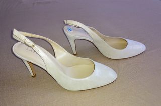 Zapatos Latouche beige, talla 38