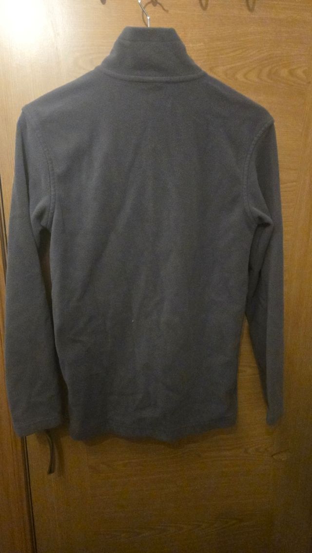 Chaqueta polar gris velilla