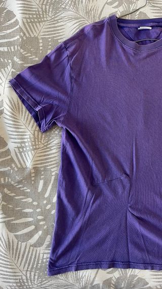 Camiseta Tommy Jeans morada