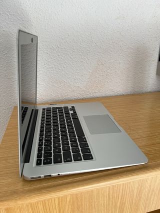 MacBook Air 13" 2017 - 8GB RAM - 1TB SSD