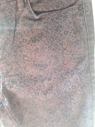 Calças Springfield c/Animal Print, Tam 36