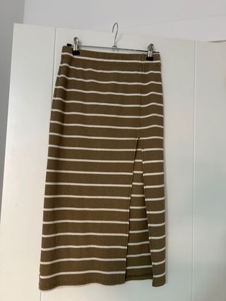 Falda midi rayas marrón-blanco